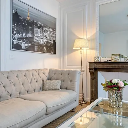 Berenice Elegant F3 Avec Emplacement Privilegie *