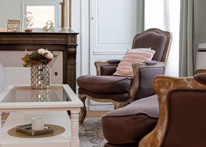 Apartment Berenice Elegant F3 Avec Emplacement Privilegie *