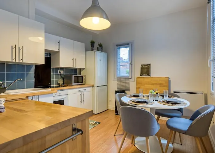 Appartement Bérénice élégant F3 Avec Emplacement Privilégié *